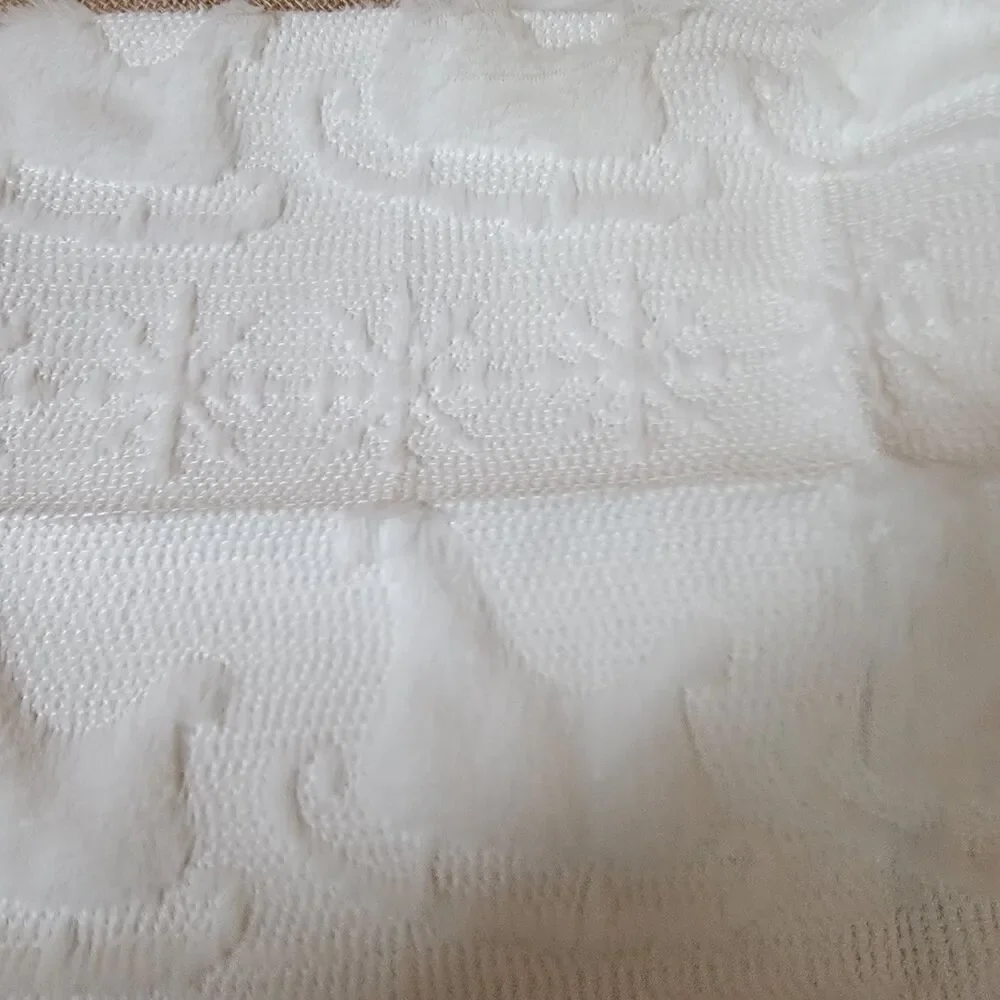 White Christmas Sleigh Sled Snowflakes Throw Pillow Covers 12